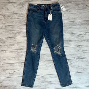 Good American Good Curve Skinny Crop Jeans Size 6 / 28 NWT
